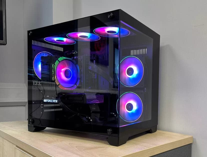 Fast Gaming PC AMD Ryzen 7 5700x , 2TB SSD , 64GB RAM , RTX 5070 TI , WiFi