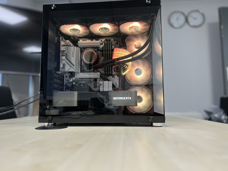 GAMING PC RTX 5070ti / 64GB RAM / 2TB NVME SSD / i9-14900K 6.0GHZ