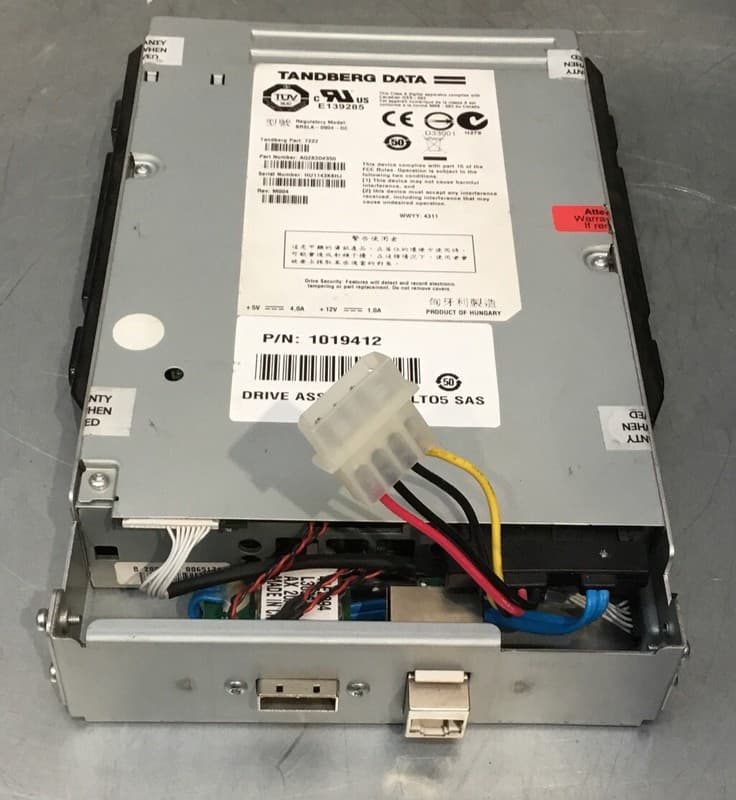 Fujitsu HP tandberg data LTO5 SAS HH AQ283d#350 BRSLA-0904-DC tape Drive