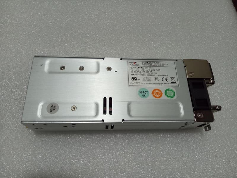 2 X EMACS 250W Redundant ATX Power Supply - MIN-6251P B010410018