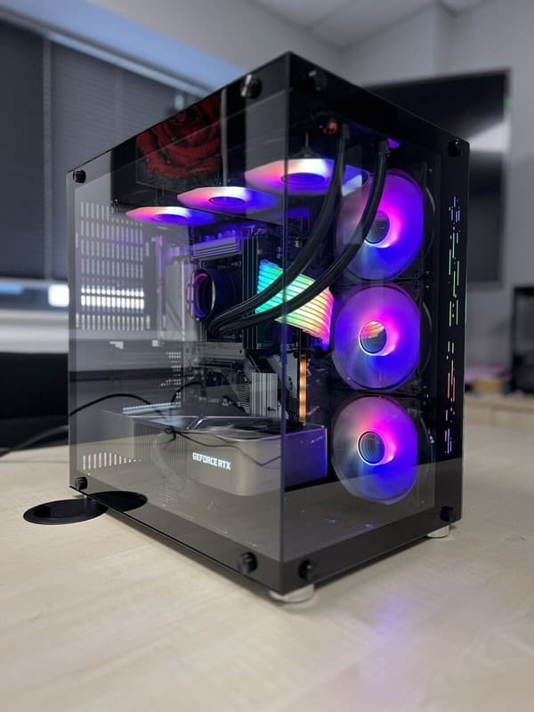 Intel Core i9-14900KF Gaming PC RTX 5090 24GB 128GB DDR5 8TB NVMe RGB Win11 Pro